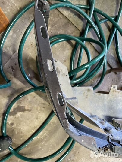 Бампер передний лада веста