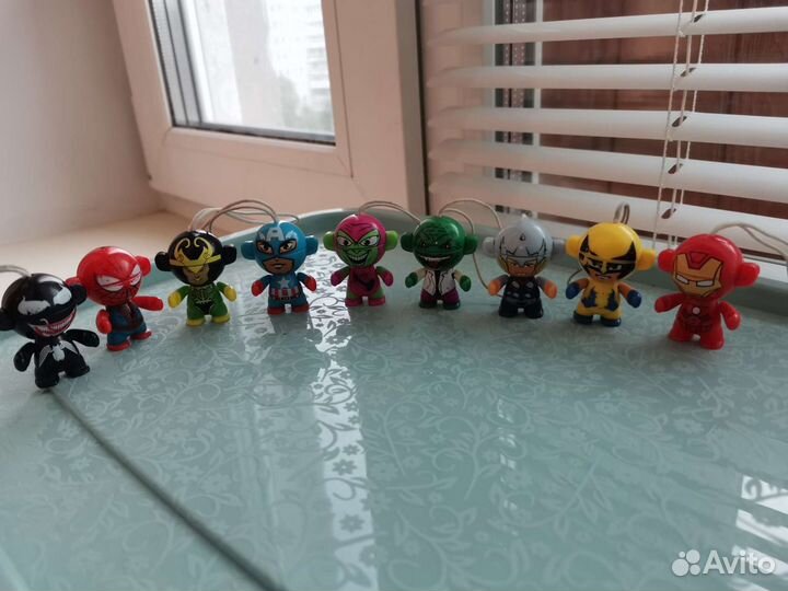 Фигурки Marvel 200 рубл - 9 штук
