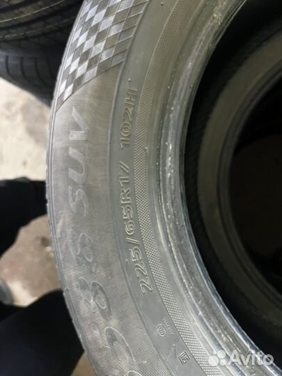 Landsail CLV1 225/65 R17