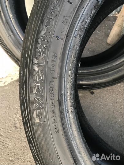 Goodyear Excellence 255/45 R20