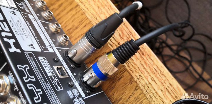 Микшерный пульт behringer xenyx x1204