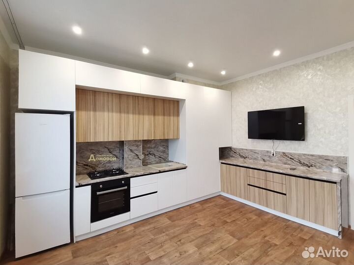 Гарнитур в кухню-гостиную