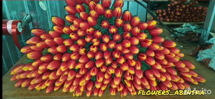 Тюльпаны, букеты