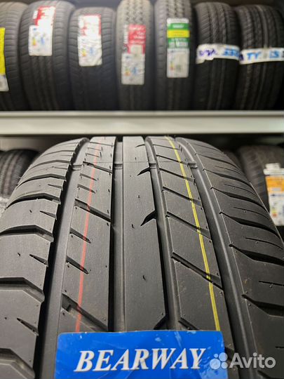 Bearway BW118 255/40 R20 119U