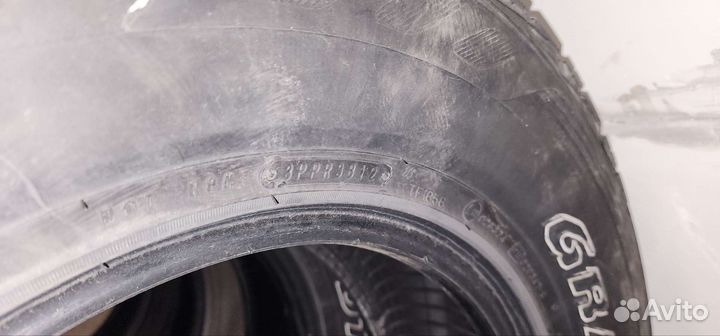 Dunlop Grandtrek AT3 245/70 R16