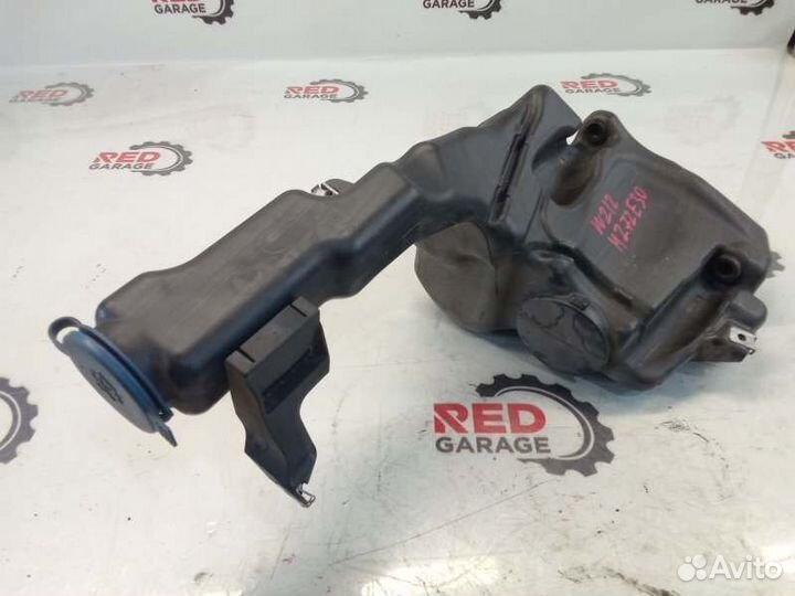 Бачок стеклоомывателя Mercedes-Benz E-Class W212