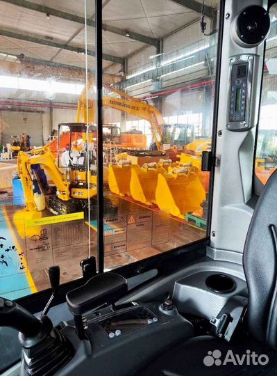 Мини-экскаватор Lonking CDM6025, 2023