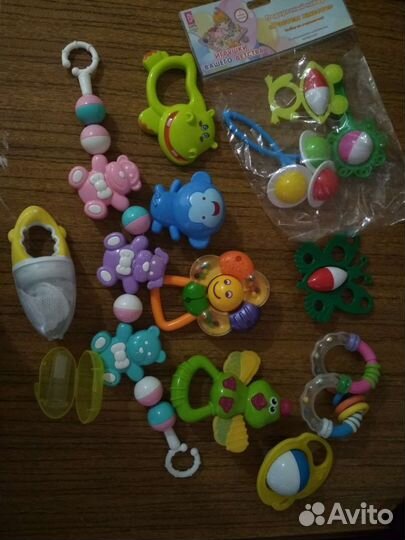 Погремушки,грызунки,ниблер,пропезыватель