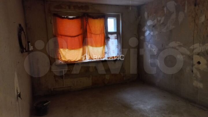 3-к. квартира, 63 м², 1/9 эт.