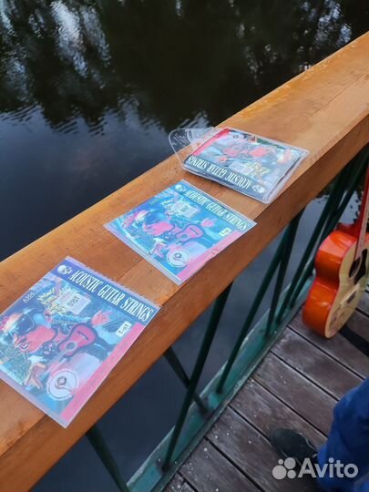 Продам гитару