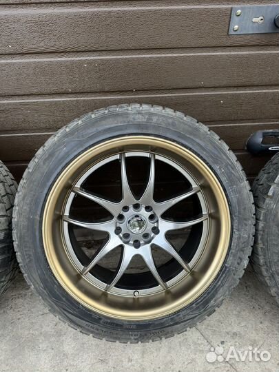 Dunlop Winter Maxx WM01 255/45 R18 99