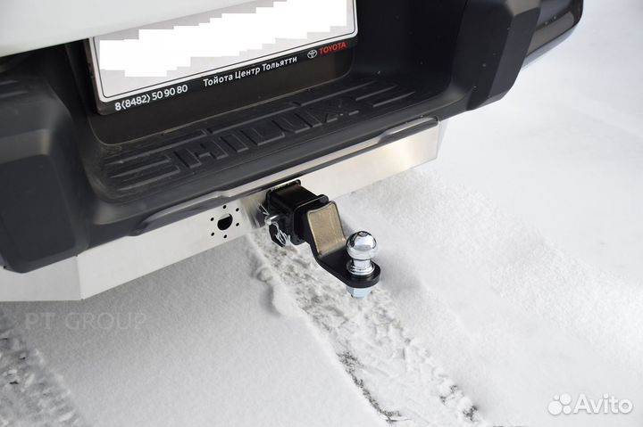 Фаркоп съемный квадрат toyota Hilux 2015