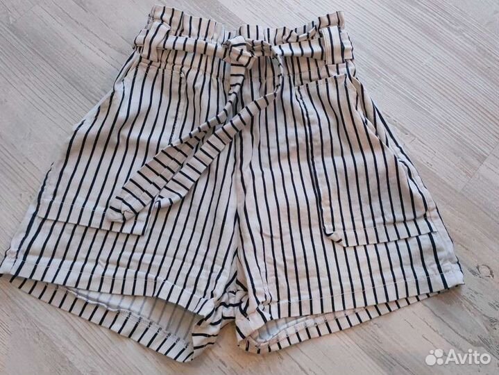 Шорты тканевые в полоску