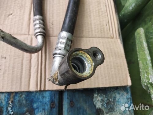 Трубка кондиционера Opel Astra H Zafira B