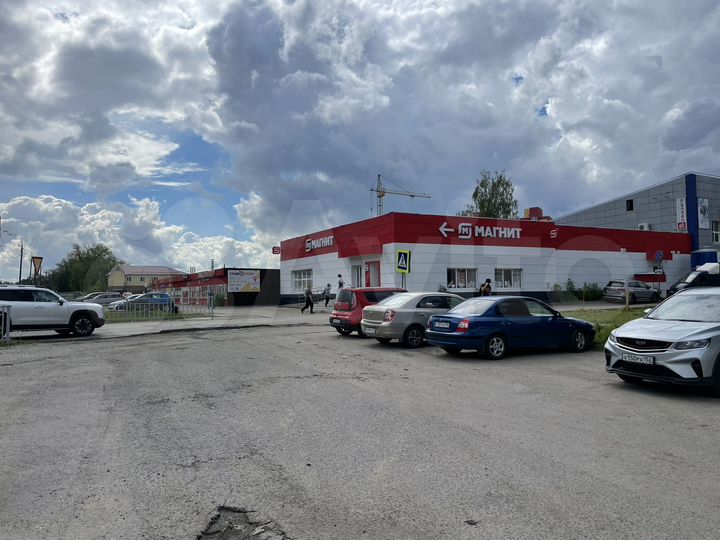Здание, 575 м²