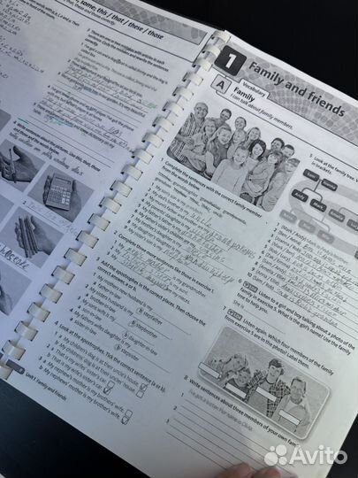 Solutions Elementary учебник английского языка