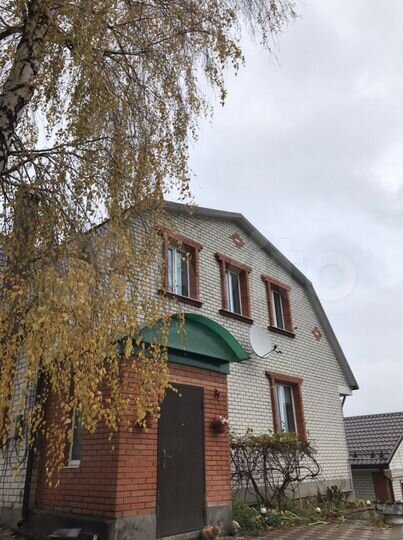 Дом 220 м² на участке 10 сот.