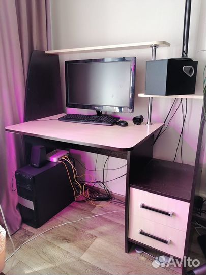 Компьютерный стол + компьютер