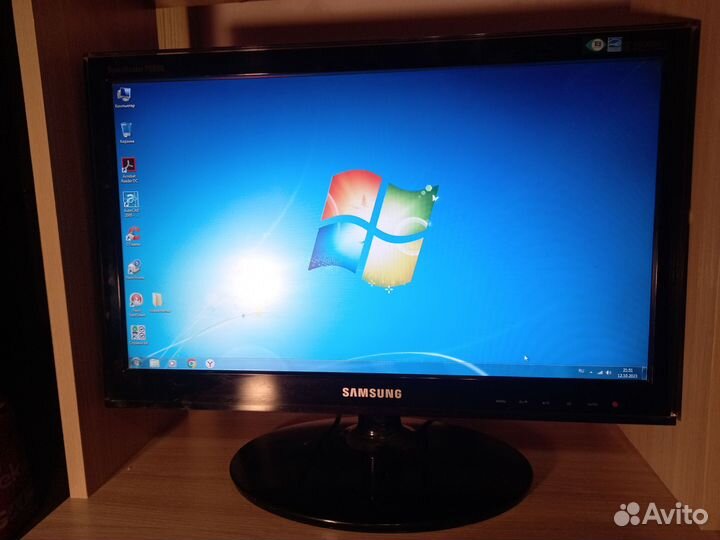 Монитор Samsung 20