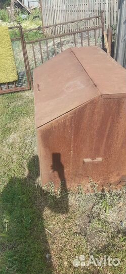 Ящик металлический ларь