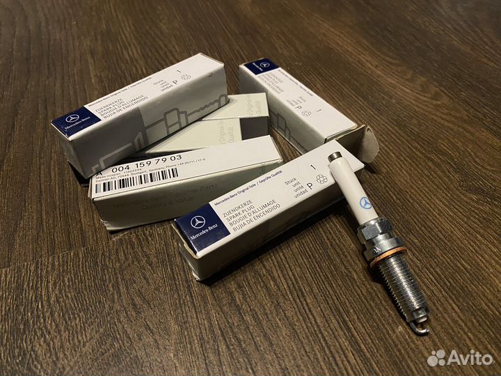 Свеча зажигания Mercedes A0041597903