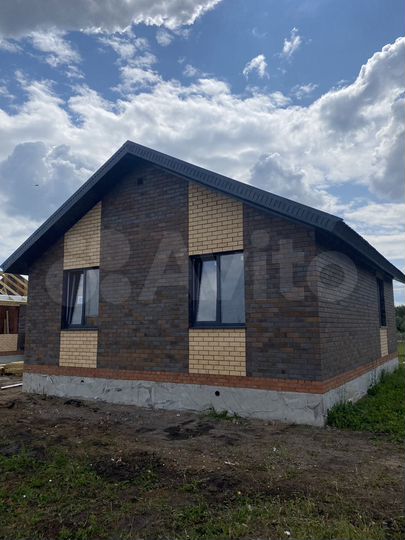 Коттедж 75 м² на участке 6 сот.