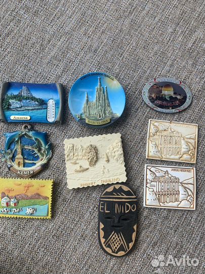 Сувенирные тарелки и магниты