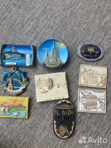 Сувенирные тарелки и магниты