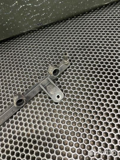 Топливная рейка sandero stepway 1