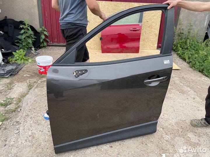 Дверь передняя левая Мазда сх 5 KE