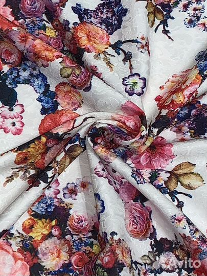 Отрез ткани жаккард