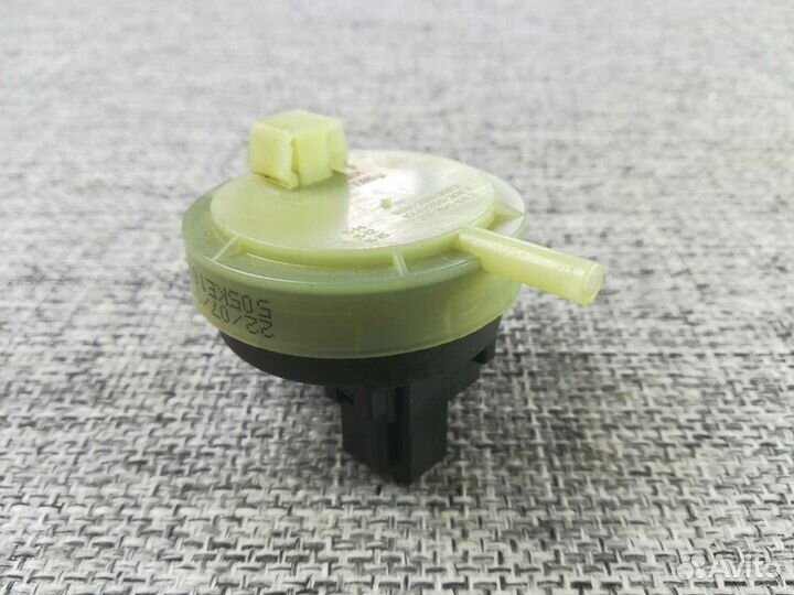 Датчик уровня воды (прессостат) 505KE101