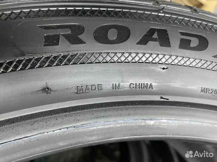 RoadX RXQuest SU01 275/40 R21 107Y