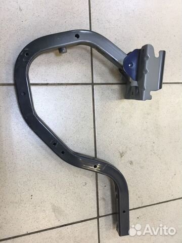 Петля багажника левая Nissan Almera Classic B10