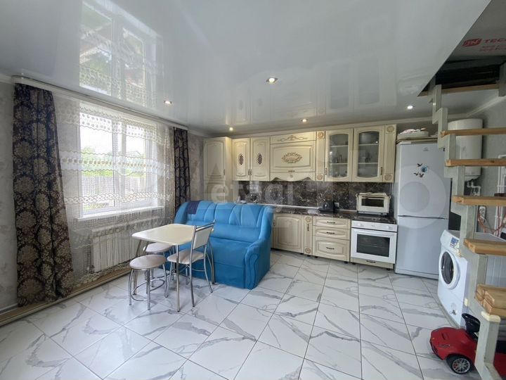 Дом 80 м² на участке 6 сот.