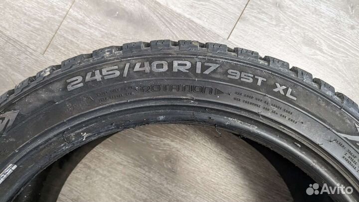Nokian Tyres Hakkapeliitta 8 245/40 R17 95T