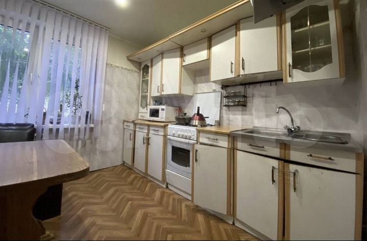 2-к. квартира, 46 м², 4/5 эт.