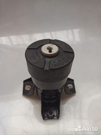 Опора двигателя Toyota Camry 2.2 awsto1101