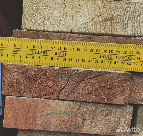 Строительство с досками из лиственницы