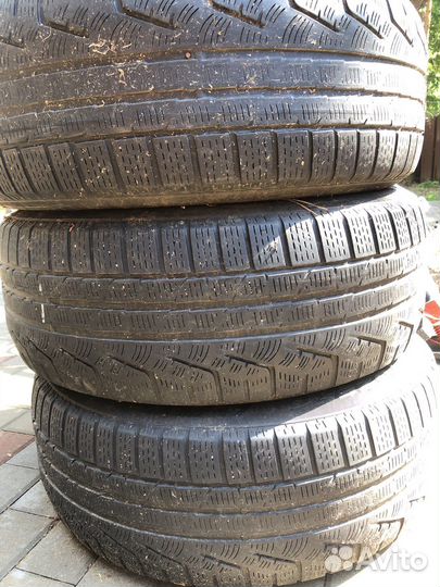 Pirelli Winter Sottozero 210 Serie II 225/55 R17