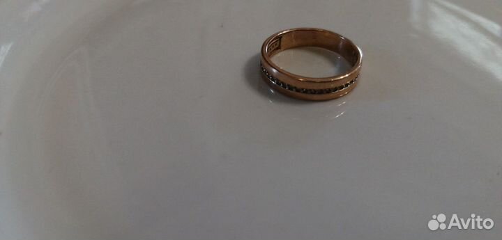 Кольцо с бриллиантами