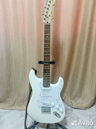 Fender squier stratocaster