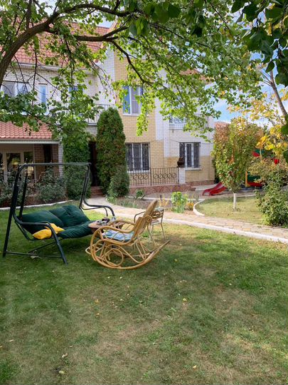 Дом 300 м² на участке 10 сот.