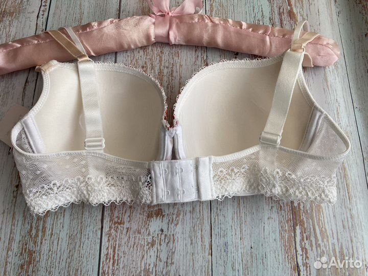 Бюстгальер 70 D Chantelle Tomass Passionata