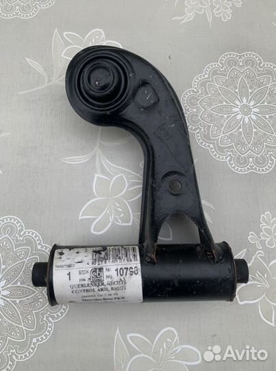 Рычаг на мерседес