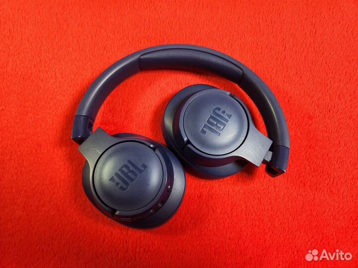 JBL Tune 710 bt