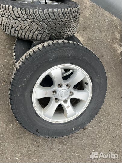 Nokian hakkapeliitta 8 suv 265/65/17