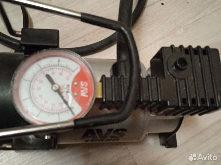 Насос автомобильный компрессор