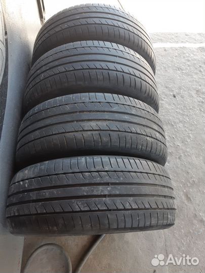 Michelin Primacy HP 215/50 R17 95W