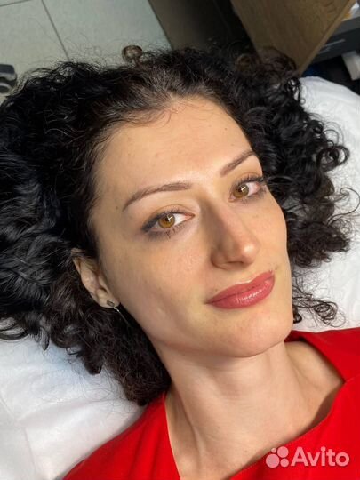 Татуашь бровей